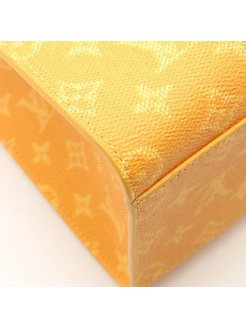 Louis Vuitton Tote Bag Sac Plat 24 H Yellow Leather